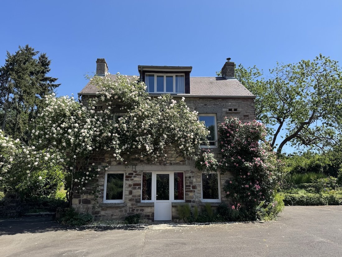 Estate in Conde-en-Normandie, Normandy, France 4 - 16286786