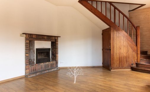 Castle for Sale in Cuy-Saint-Fiacre, Normandy, France