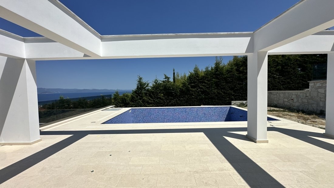 Villa in Pallini Municipal Unit, Macedonia and Thrace, Greece 4 - 16286271