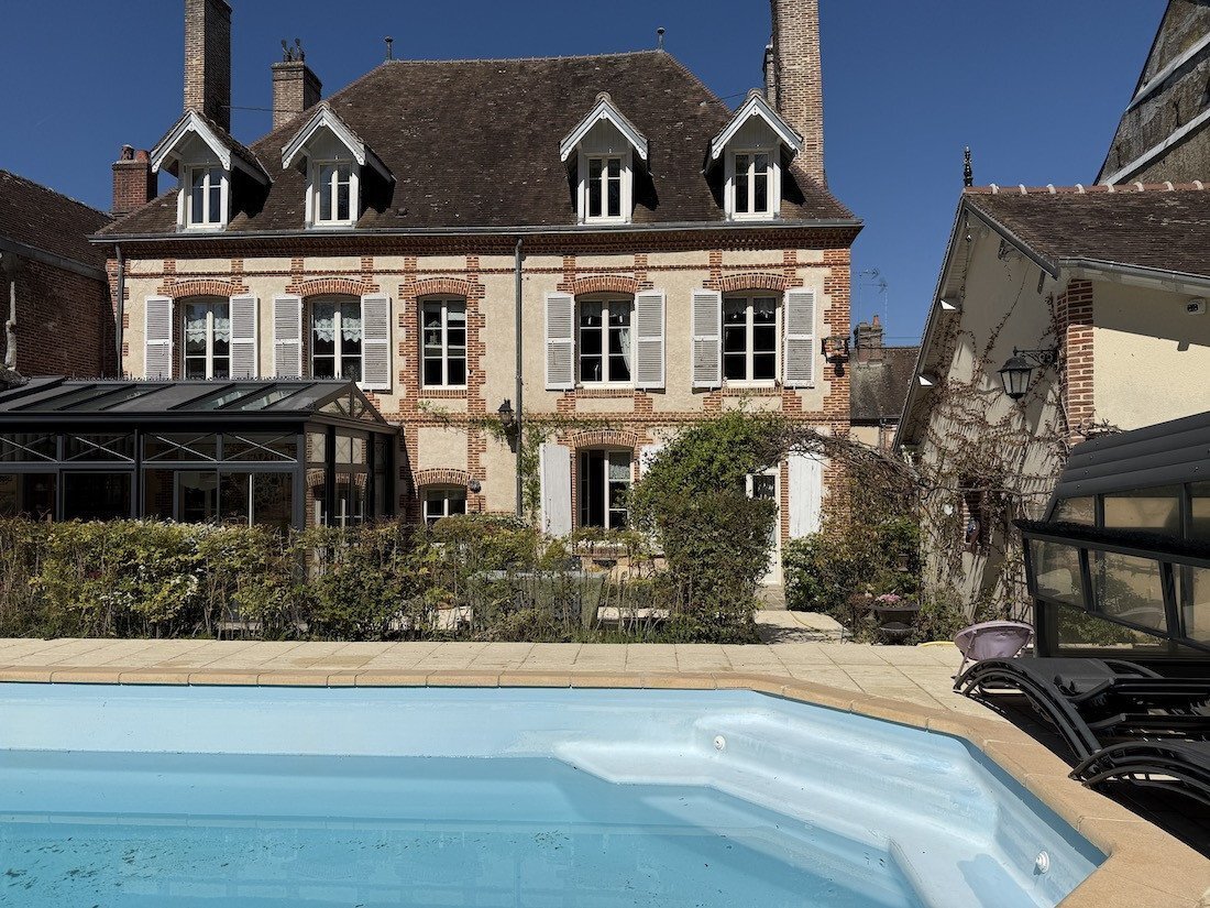 Townhouse in Centre Ville, L'Aigle, France 1 - 16286722
