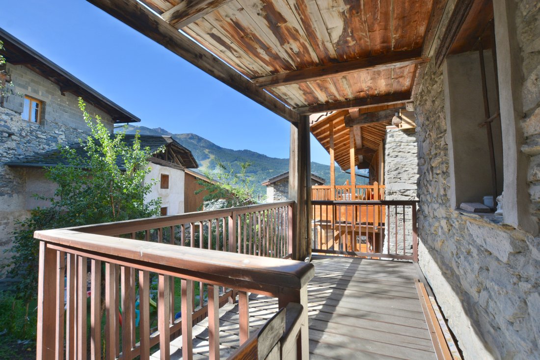 House in Bozel, Auvergne-Rhône-Alpes, France 1 - 16287109