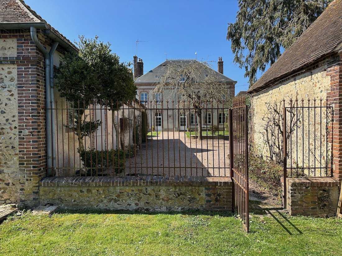 Estate in La Ferte-Vidame, Centre-Val de Loire, France 3 - 16286832