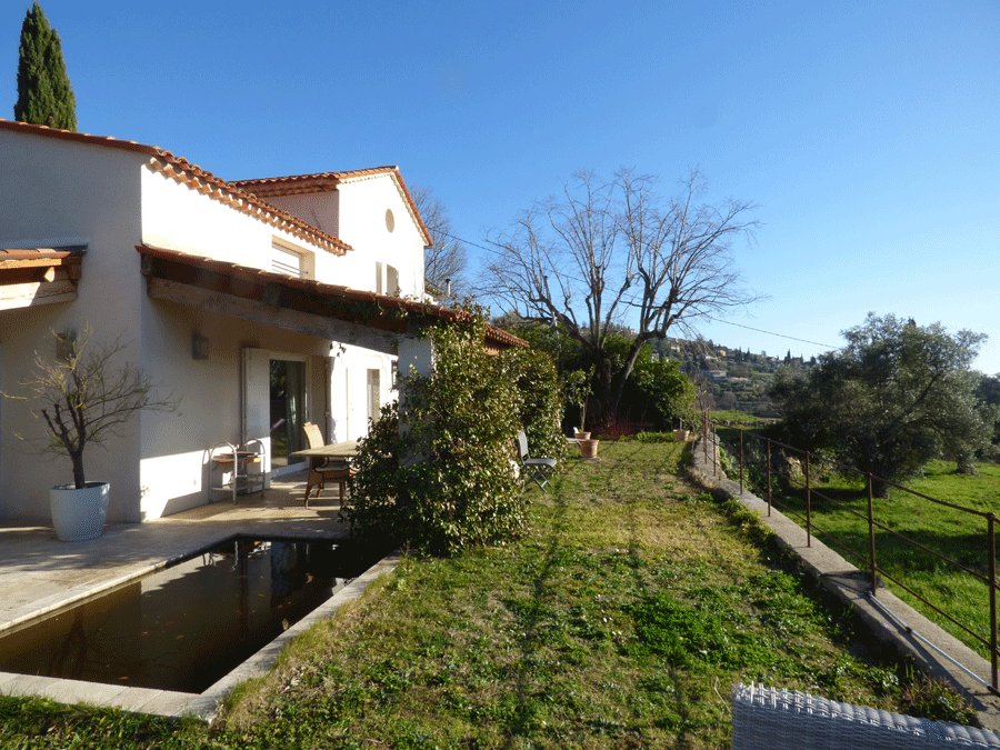 House in Fayence, Provence-Alpes-Côte d'Azur, France 1 - 16287080