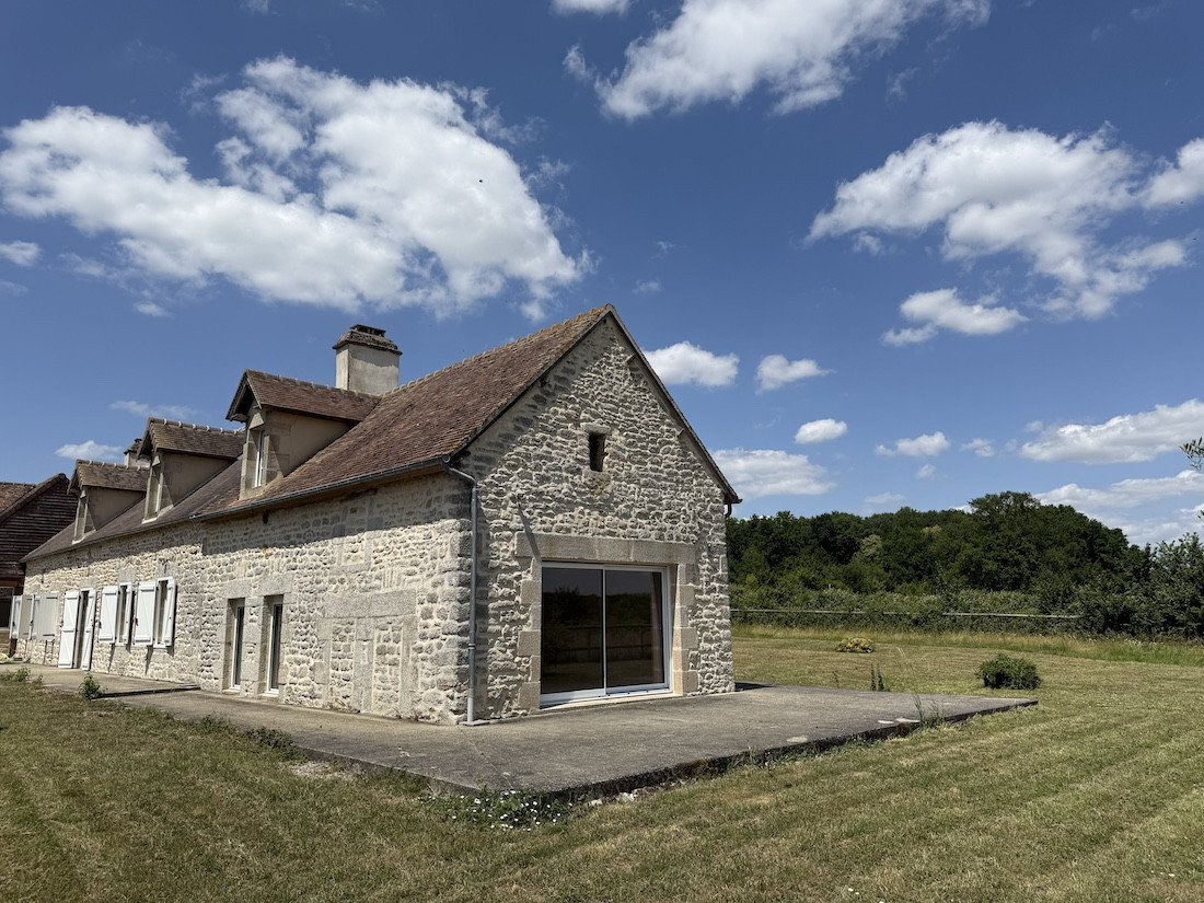 Estate in Moulins-la-Marche, Normandy, France 5 - 16286661
