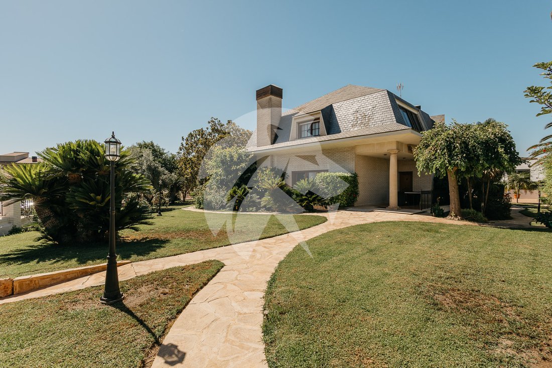 Chalet in Cruz de Gracia, Valencian Community, Spain 2 - 16287823