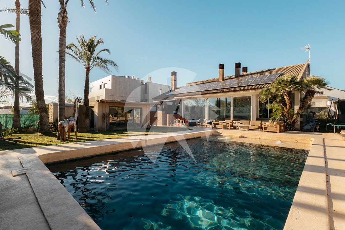 Chalet in Cruz de Gracia, Valencian Community, Spain 1 - 16287896