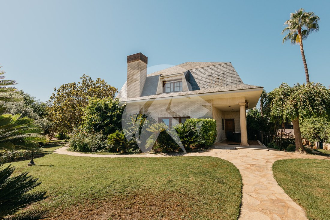 Chalet in Cruz de Gracia, Valencian Community, Spain 1 - 16287823