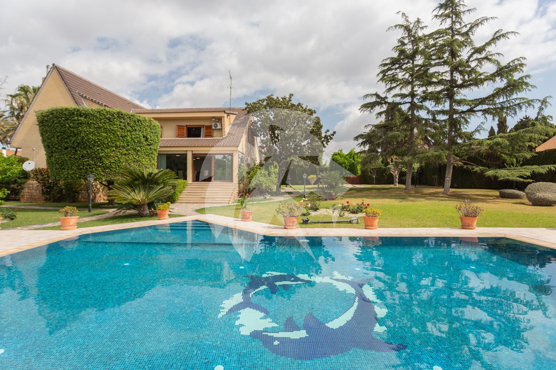 Chalet in Cruz de Gracia, Valencian Community, Spain 2 - 16288052