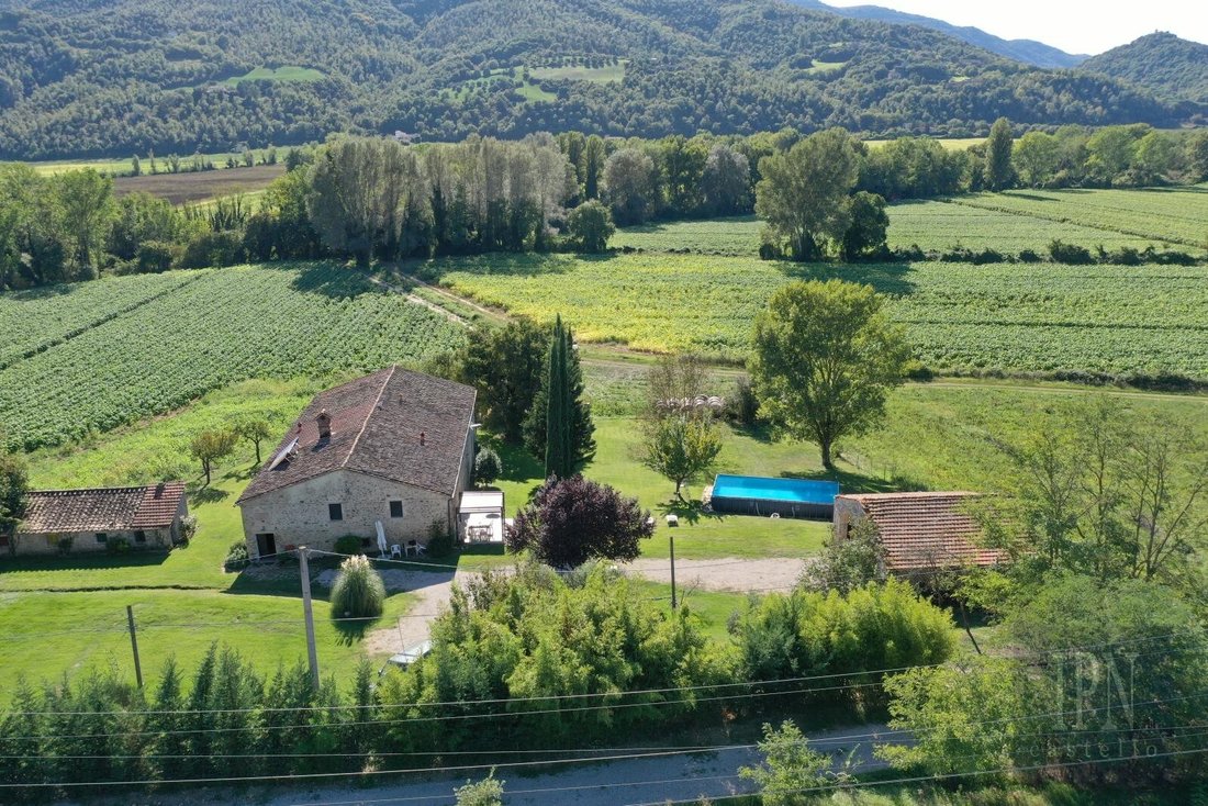 Villa in Umbertide, Umbria, Italy 5 - 16289020