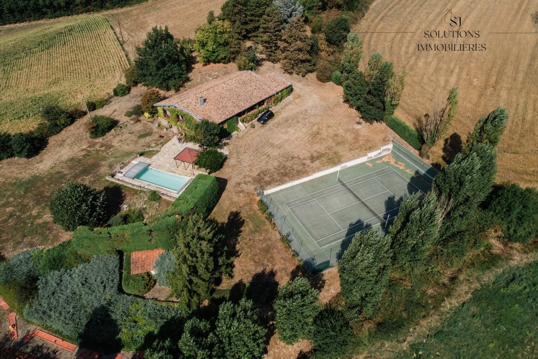 House in Les Haies, Auvergne-Rhône-Alpes, France 2 - 16214863