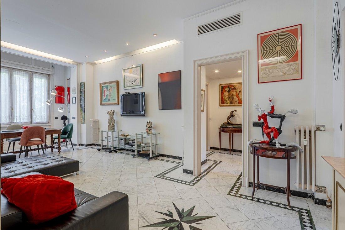 Apartment in Porta Venezia - Repubblica, Milan, Italy 4 - 16288010
