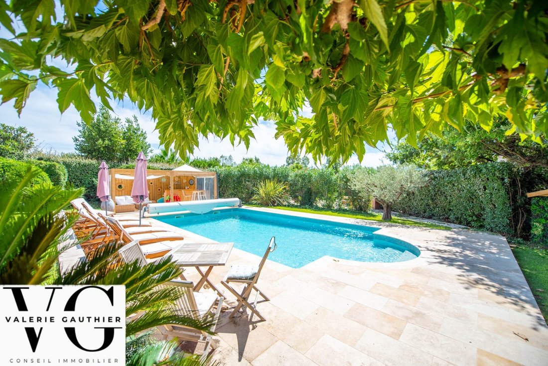 Country House in Grimaud, Provence-Alpes-Côte d'Azur, France 2 - 16288601