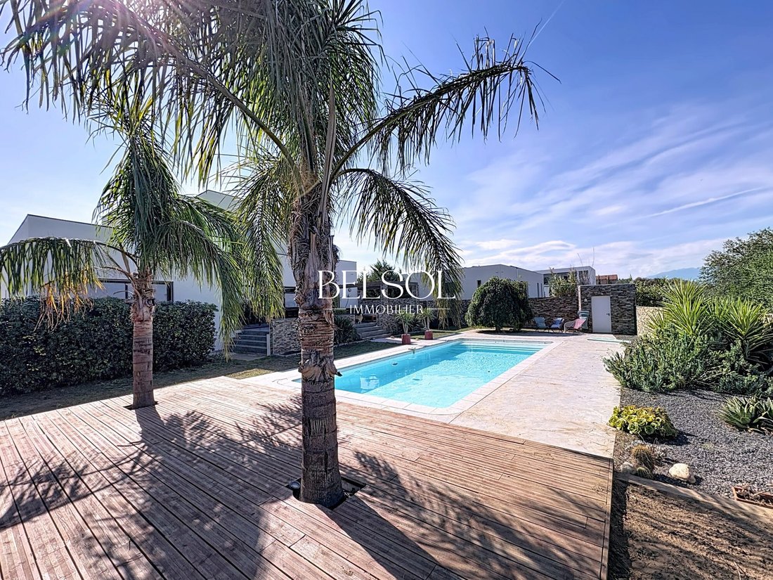 Villa in Haut Vernet-Moyen Vernet, Perpignan, France 2 - 16288677