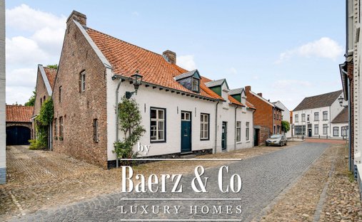 House in Thorn, Limburg, Netherlands 1