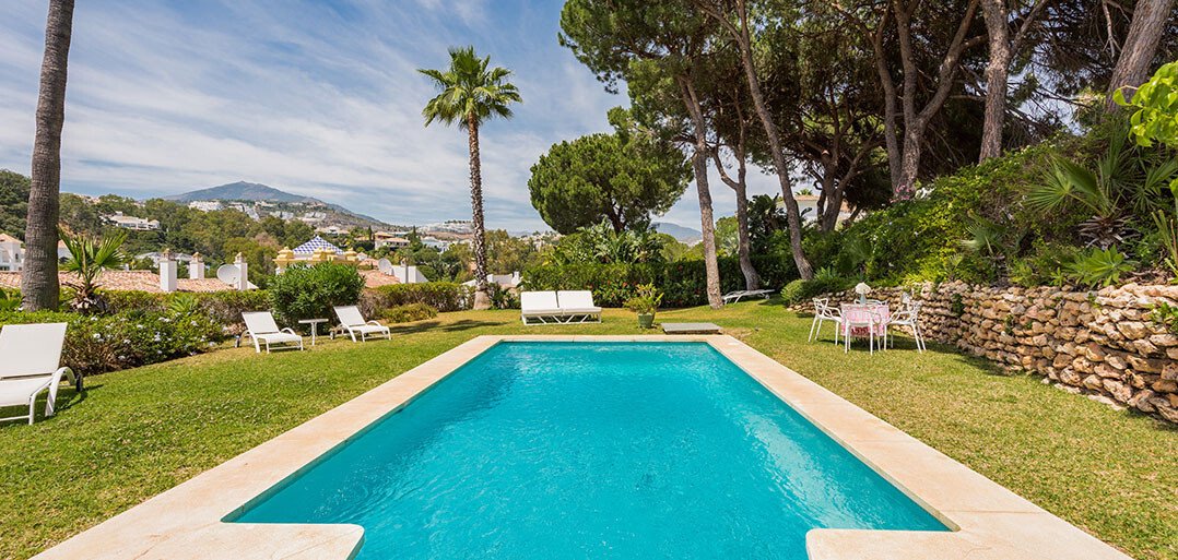 Villa in La Quinta, Benahavis, Andalusia 1 - 16287776