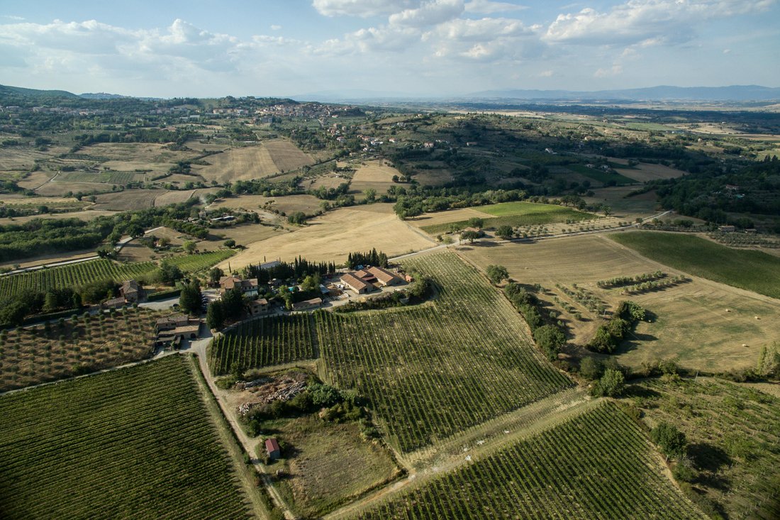 Estate in Chianciano Terme, Tuscany, Italy 4 - 16291296