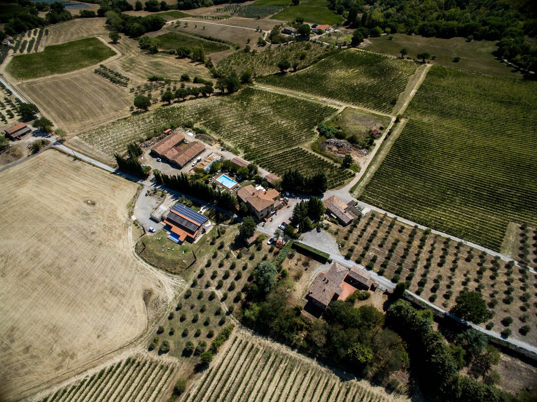 Estate in Chianciano Terme, Tuscany, Italy 3 - 16291296