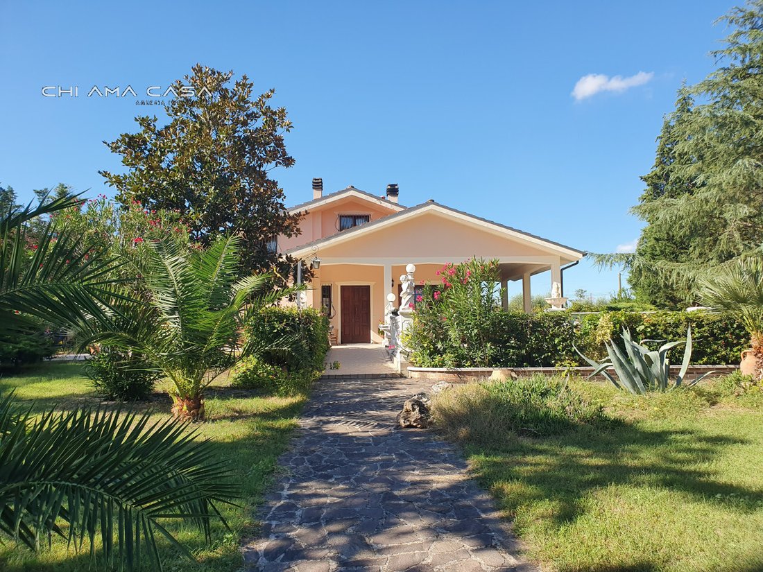 Villa in Cuccurano - Carrara - Monte Giove, Fano, Marche 1 - 16293034