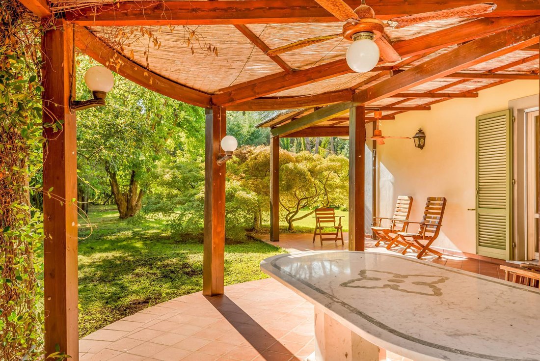 Villa en Ronchi, Massa, Italia 5 - 16292688