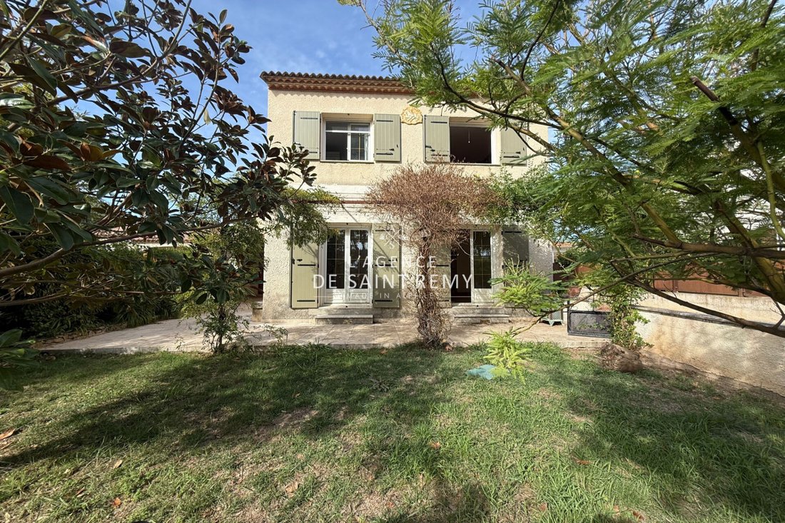 Villa in Paradou, Provence-Alpes-Côte d'Azur, France 4 - 16273487