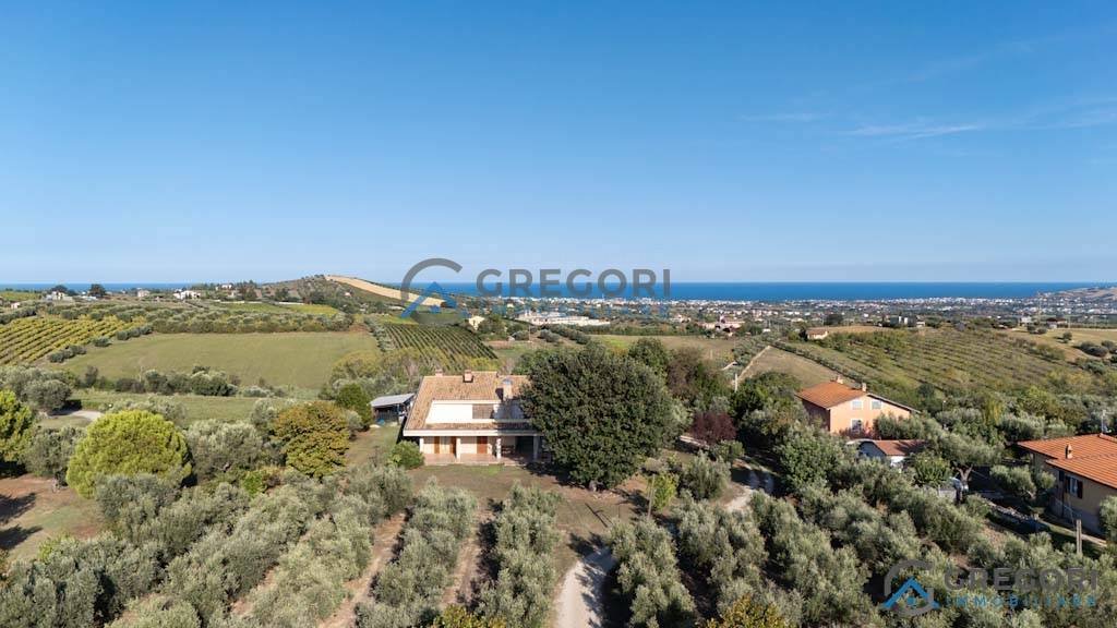 Villa in Giulianova, Abruzzo, Italy 5 - 15676157