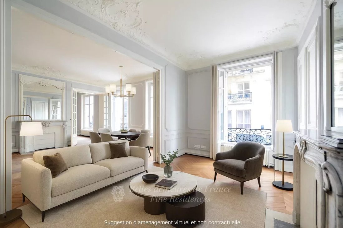Apartment in Ecole Militaire, Paris 7e Arrondissement, Paris 1 - 16112259