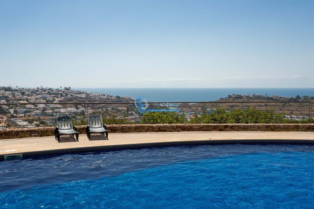 Townhouse in Olhos de Agua, Algarve, Portugal 1 - 16291274