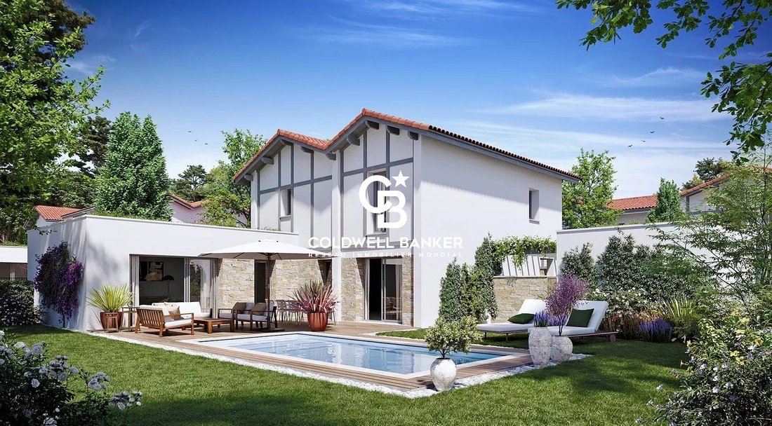 Villa in Anglet, Nouvelle-Aquitaine, France 1 - 15919298