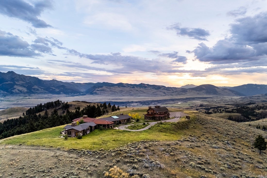House in Livingston, Montana, United States 3 - 16120271