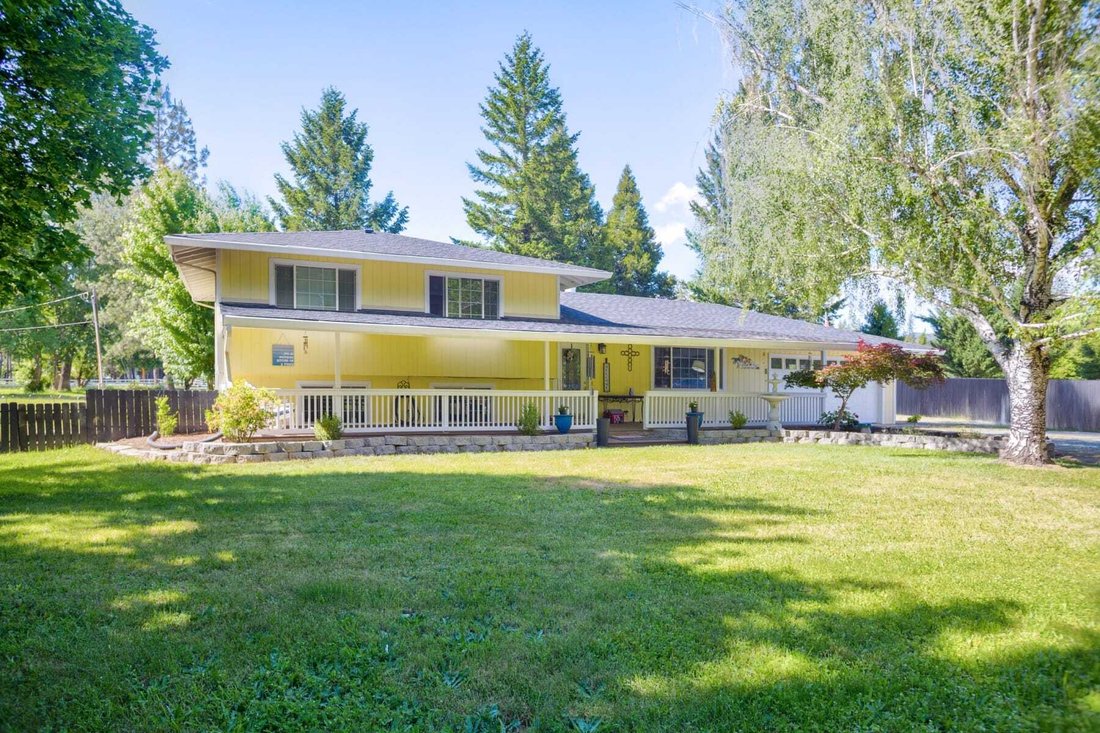 House in Rogue River, Oregon, United States 2 - 16291216