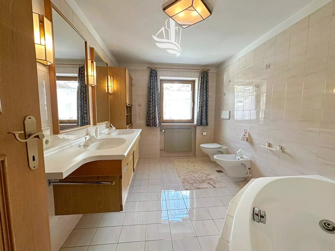 Apartment in Urtijei / St. Ulrich in Gröden, Trentino – Alto Adige/Südtirol, Italy 5 - 15986560