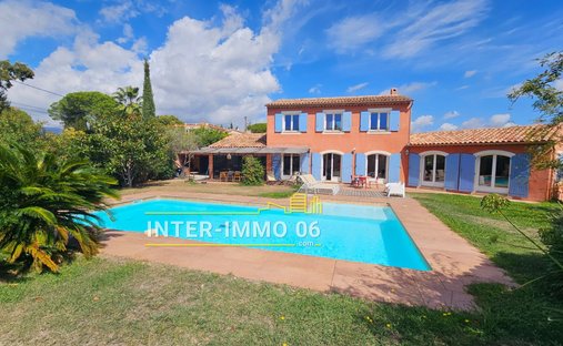 Villa in Val Fleuri-Les Gros Buaux, Cagnes-sur-Mer, France 1