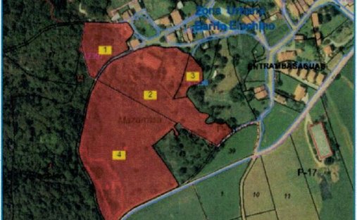 Land in Entrambasaguas, Cantabria, Spain 1