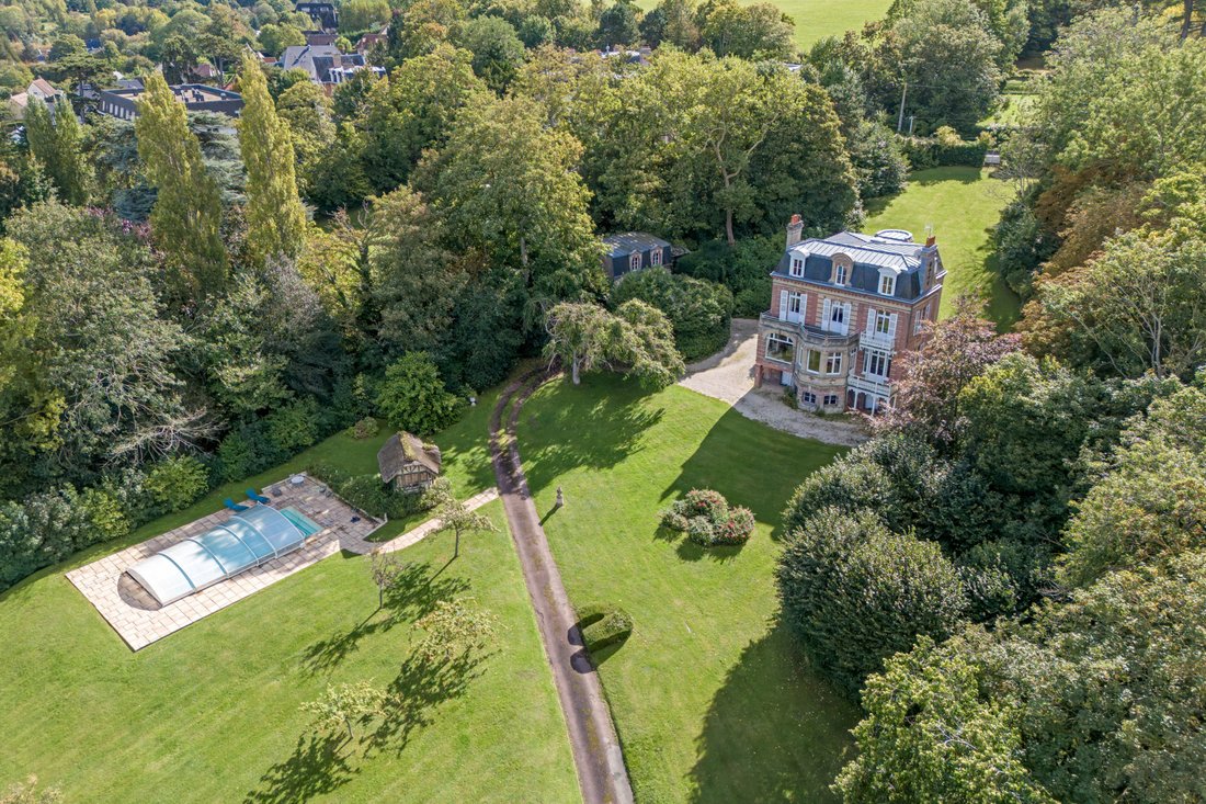 House in Villers-sur-Mer, Normandy, France 1 - 16289658