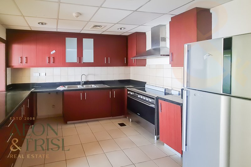 Apartment in Jumeirah Beach Residence, Dubai, United Arab Emirates 5 - 16289868