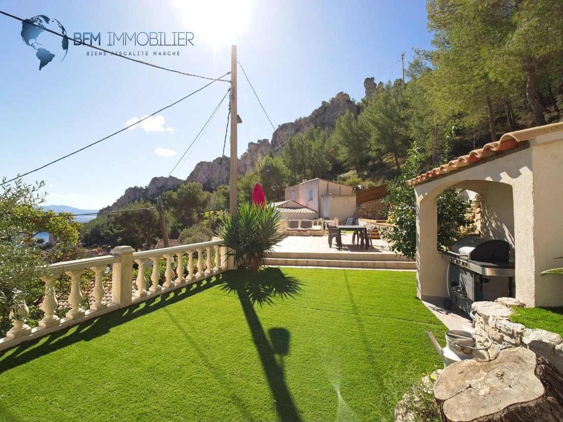 Villa in Le Rove, Provence-Alpes-Côte d'Azur, France 3 - 16289918