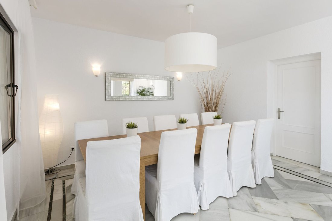 Villa in Marbella, Andalusia, Spain 4 - 16290077