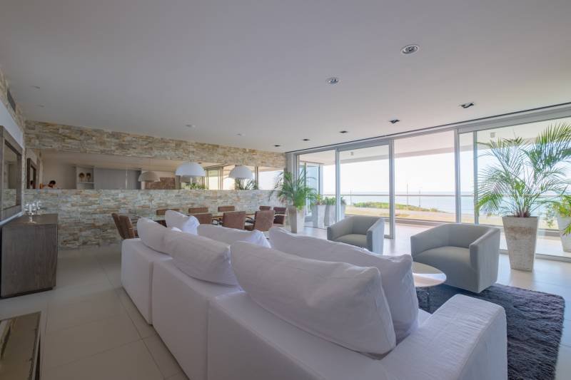 Apartment in Punta del Este, Maldonado Department, Uruguay 3 - 16291731