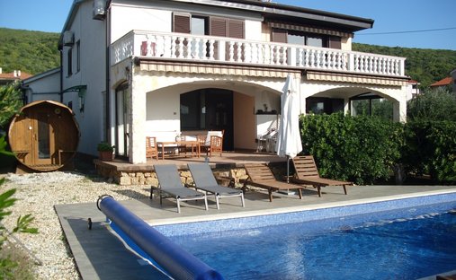 Villa in Punat, Primorje-Gorski Kotar County, Croatia 1