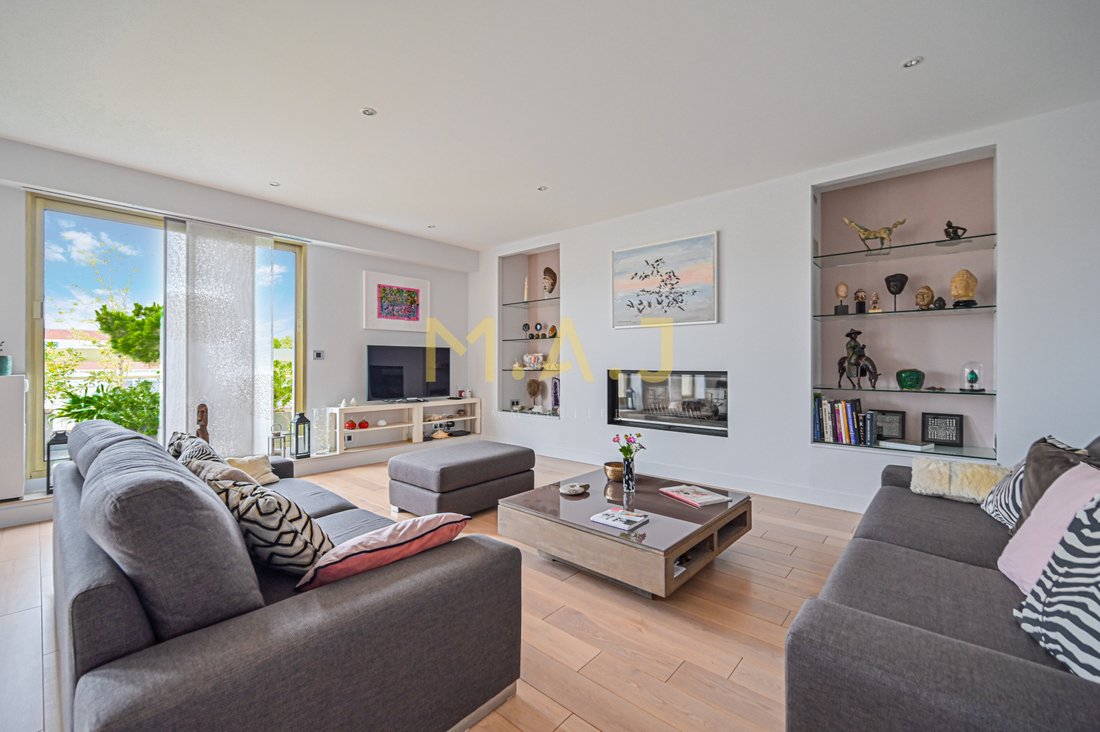 Apartment in Ledru Rollin, Le Perreux-sur-Marne, France 2 - 16291887