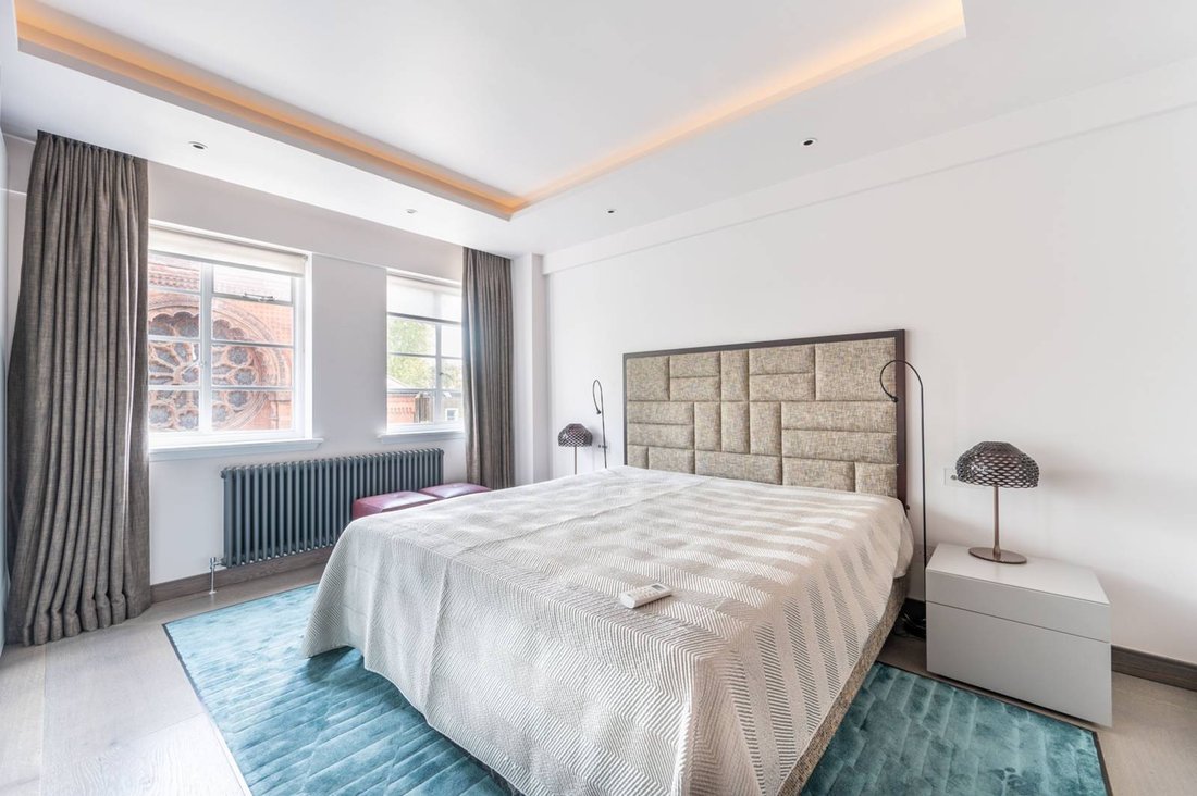 Apartment in Hyde Park, Westminster, England 1 - 16289724