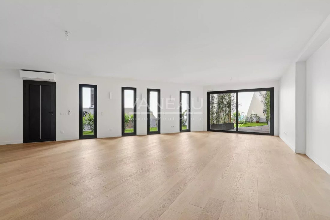 Townhouse in Salpêtrière-Austerlitz, Paris 13e Arrondissement, Paris 5 - 15657101