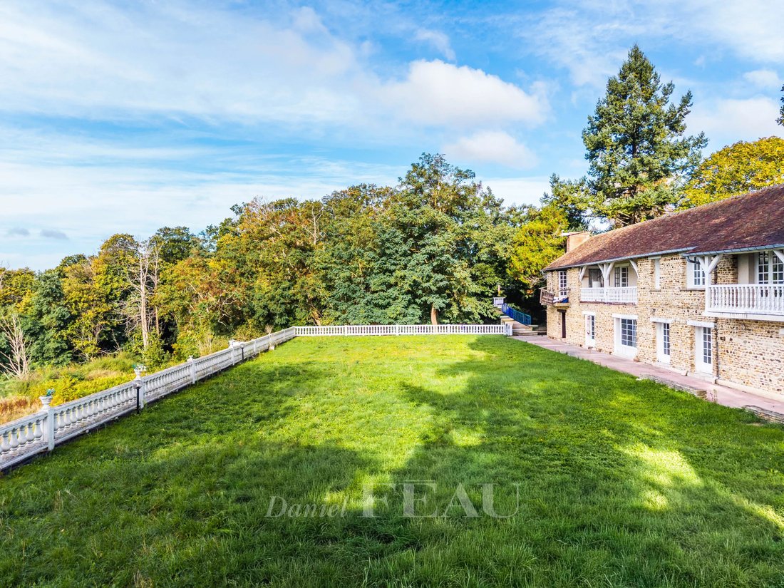 House in Gambais, Ile-de-France, France 1 - 16289394