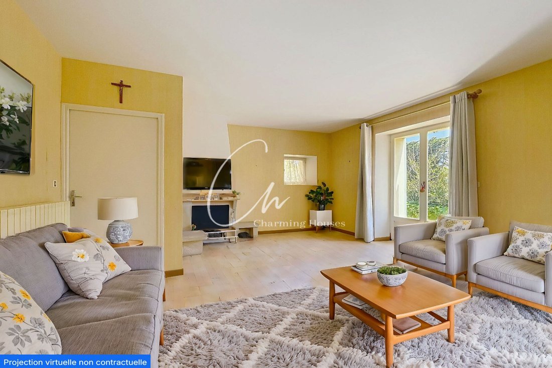 Villa in Châteaurenard, Provence-Alpes-Côte d'Azur, France 1 - 14840255