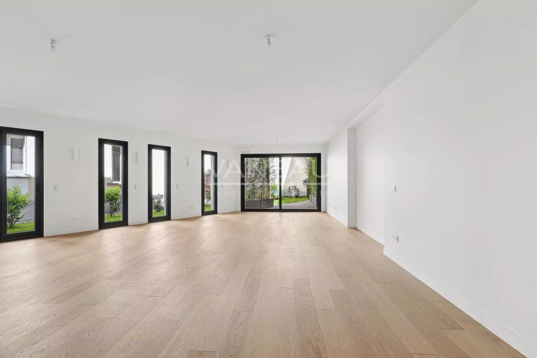 Townhouse in Salpêtrière-Austerlitz, Paris 13e Arrondissement, Paris 2 - 15657101