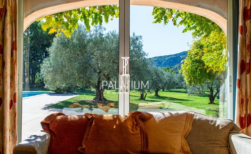 Castle for Sale in Sisteron, Provence-Alpes-Côte d'Azur, France