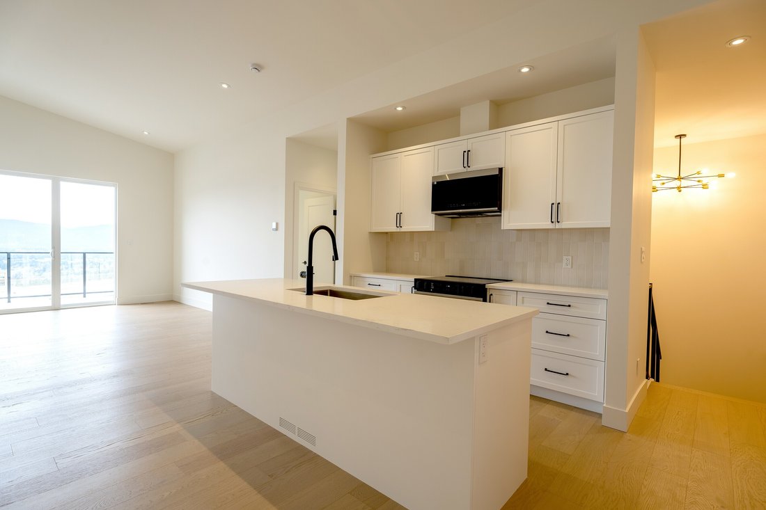 House in Duncan, British Columbia, Canada 3 - 15448754