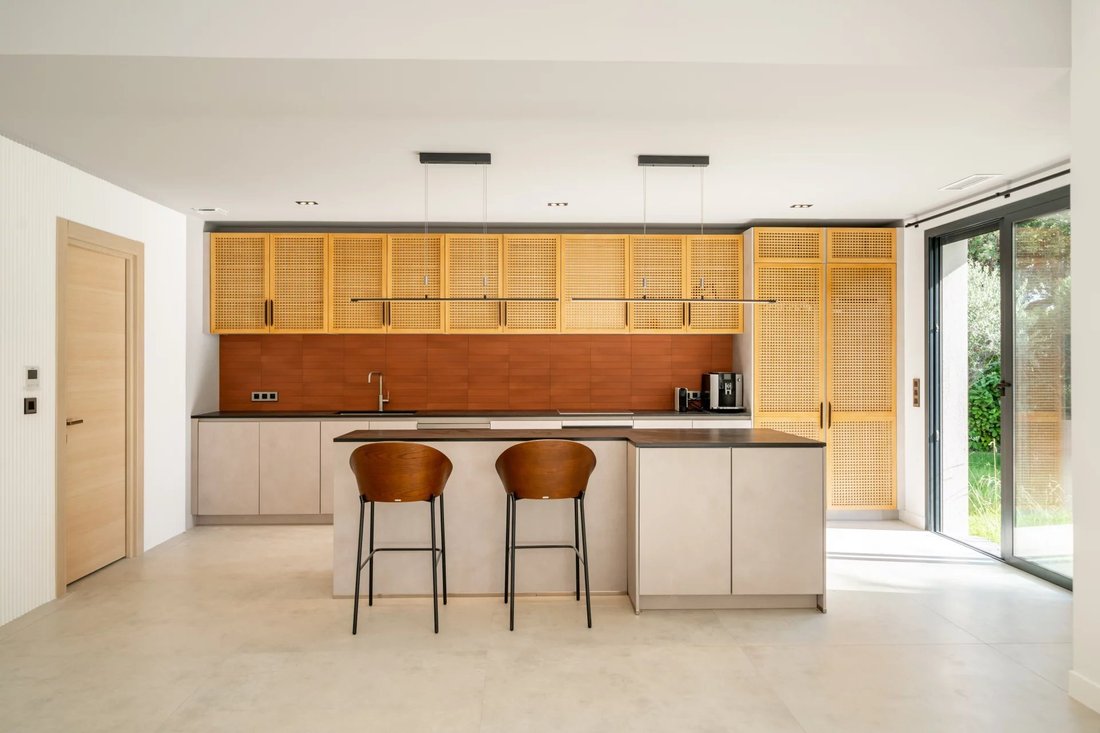 Villa in Mougins, Provence-Alpes-Côte d'Azur, France 3 - 16289936
