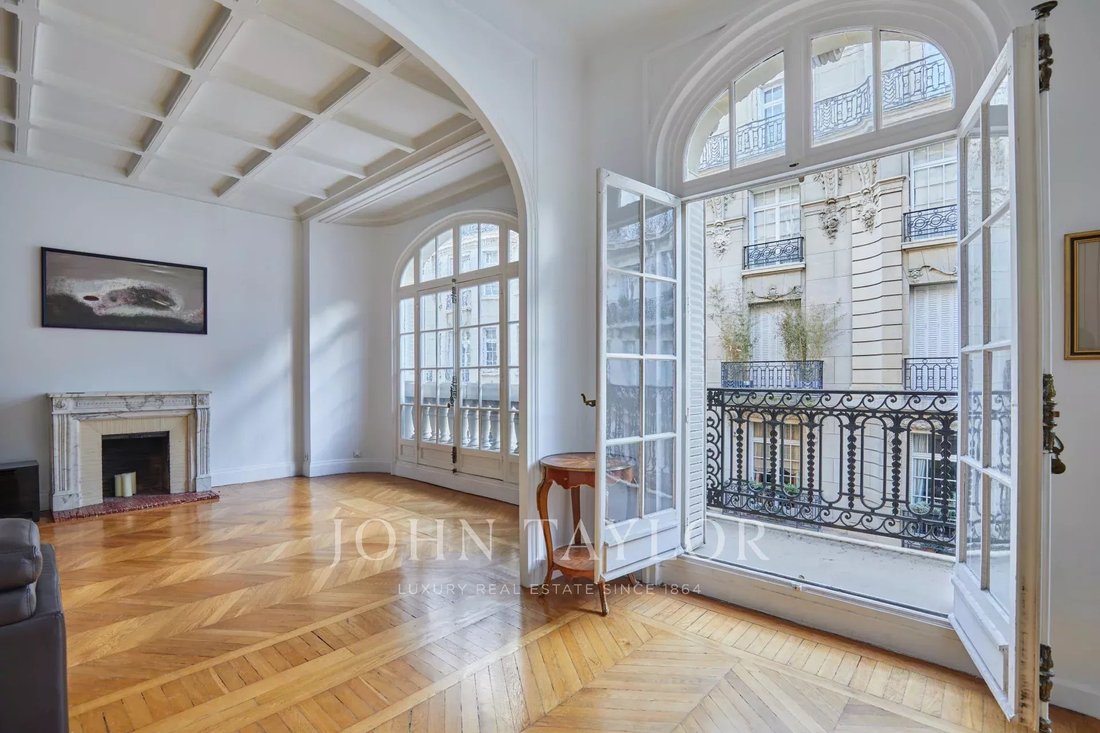 Apartment in Chaillot, Paris 16e Arrondissement, Paris 1 - 14752771