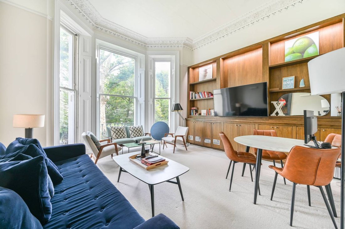 Apartment in Holland Park, Kensington And Chelsea, England 2 - 16289778
